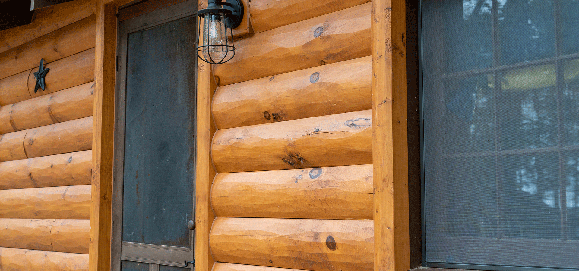 Why Winter Is the Best Time to Order Log Siding