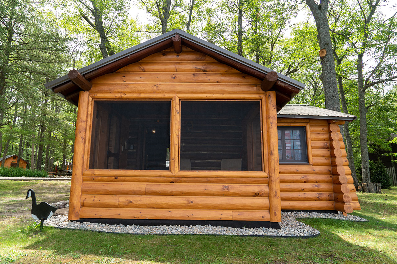 White Pine Log Cabin White Pine Log Cabin