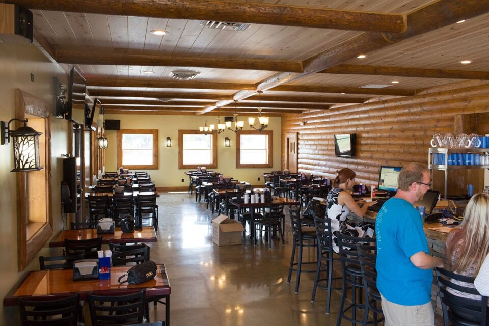 Ma Deeters rustic dining room