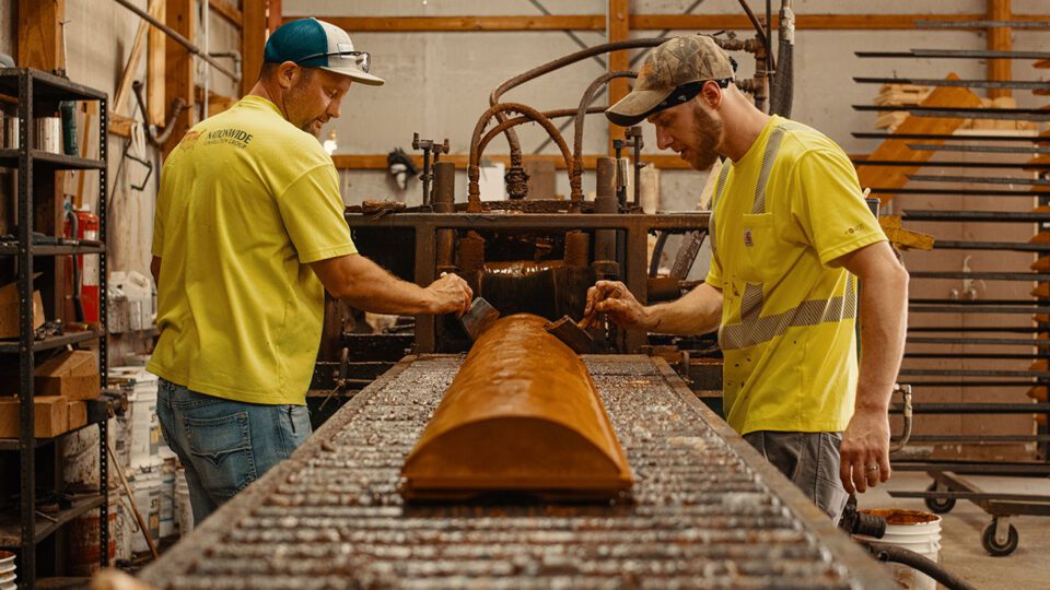 Staining log siding