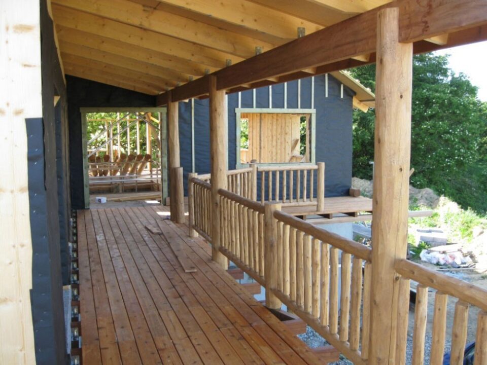 Cedar deck posts and cedar railing