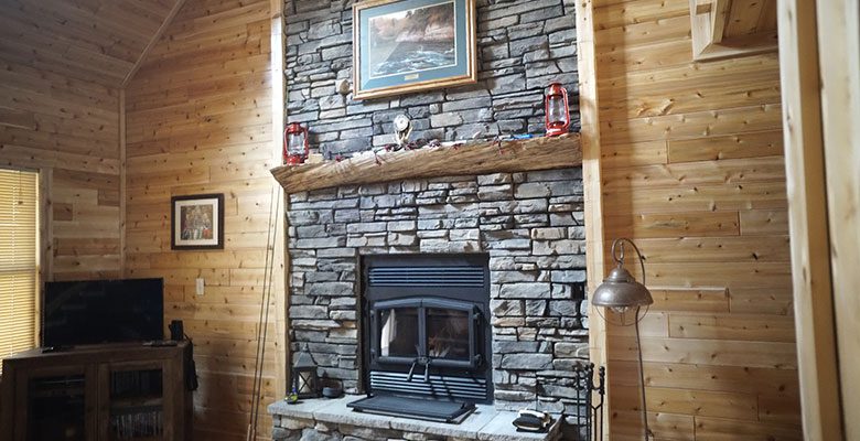 The Advantages of Choosing Knotty Pine for Your Home